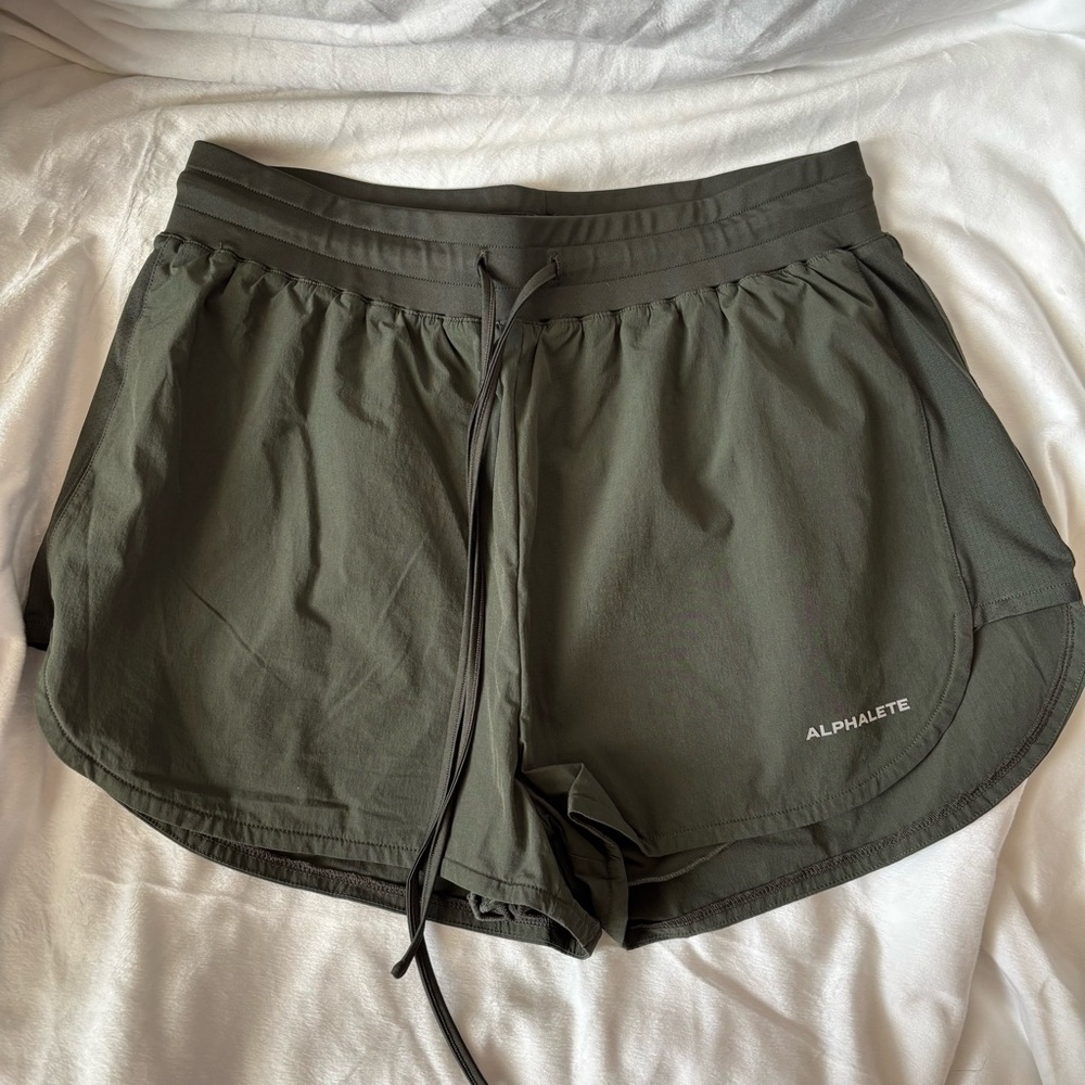 Alphalete Women's Active Green Shorts